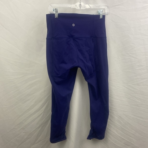 Lululemon Purple Cropped Yoga Gym Athletic Size 8 Leggings - Picture 7 of 10
